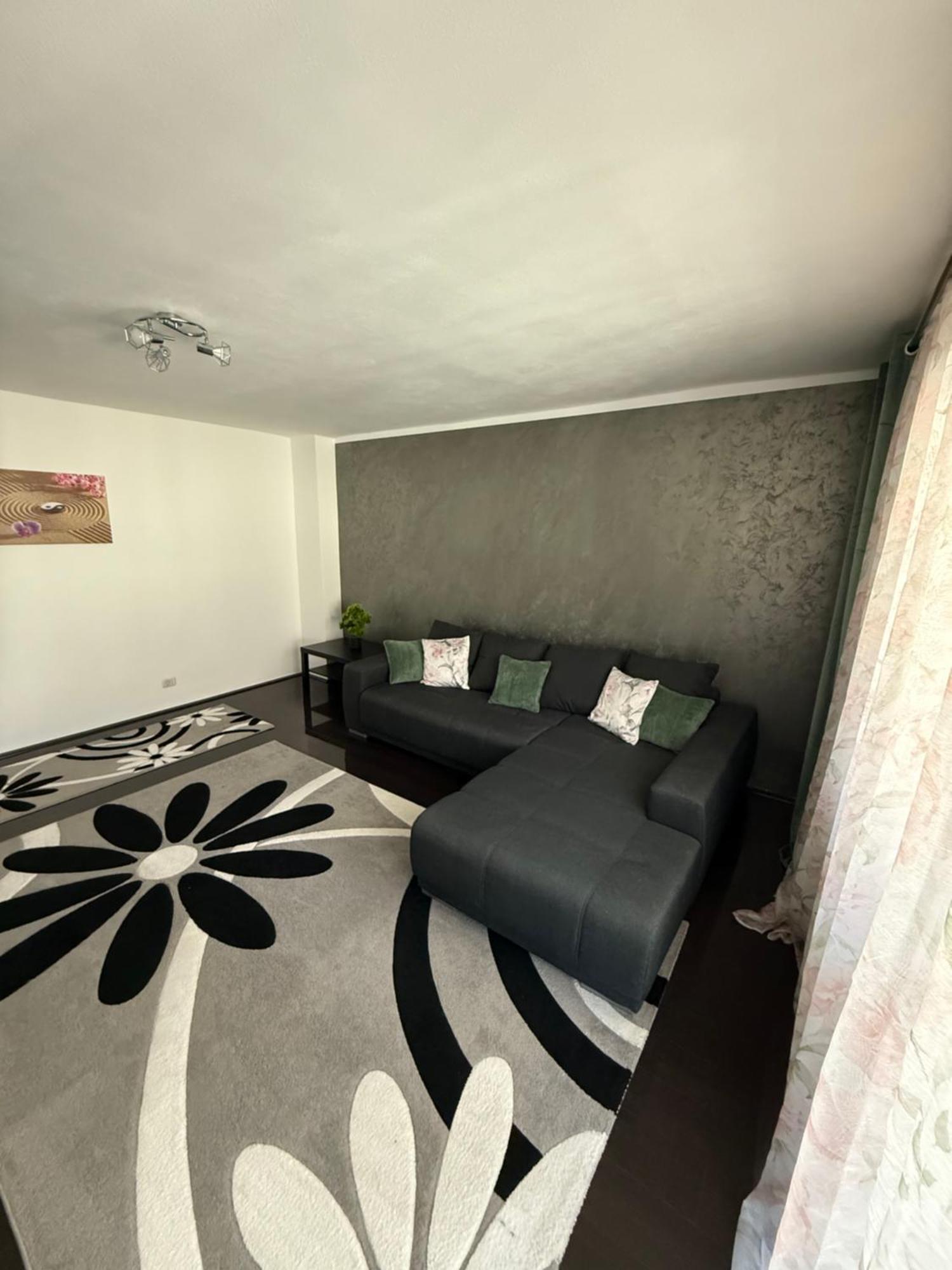 Apartament Cozy Dragasani Екстер'єр фото