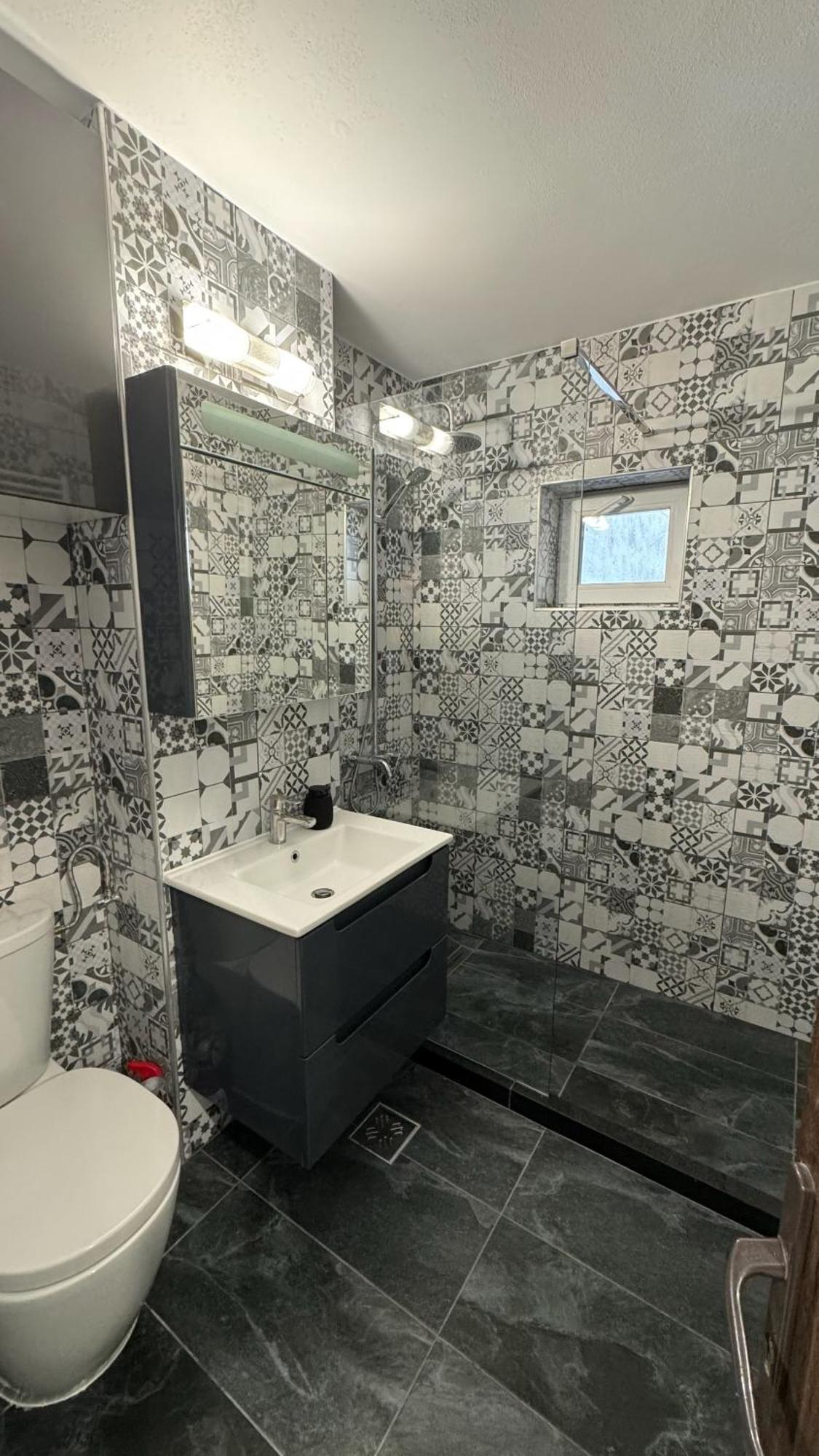 Apartament Cozy Dragasani Екстер'єр фото