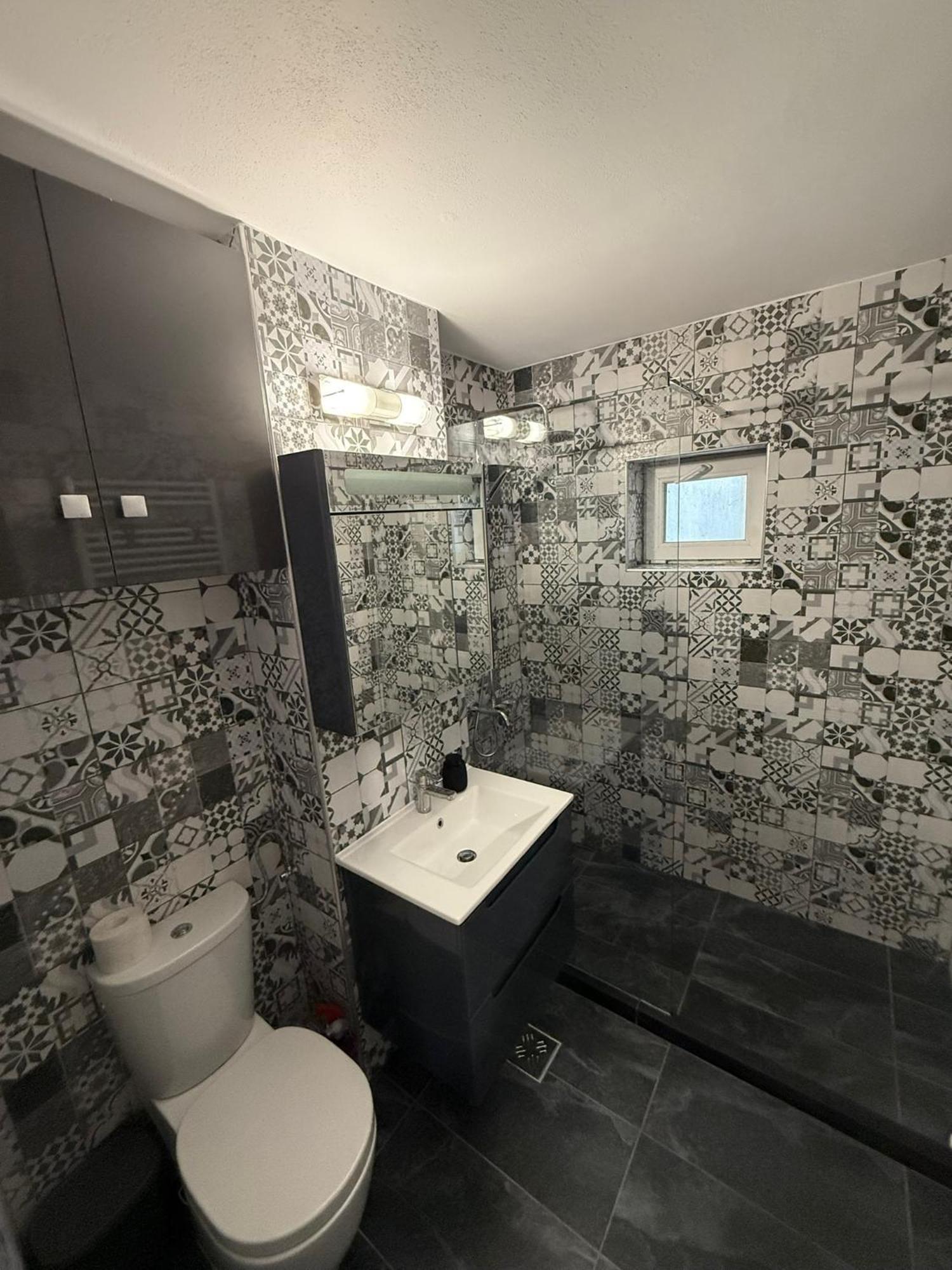 Apartament Cozy Dragasani Екстер'єр фото